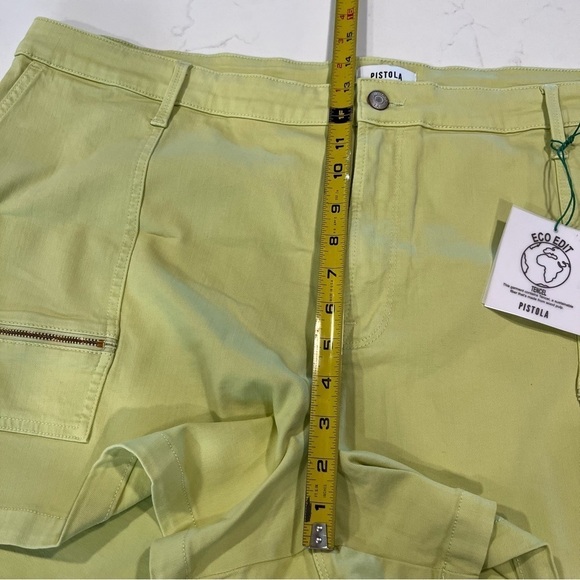 NWT Pistola Stretch Zipper Jeans Shorts in Limeade 24W - Picture 12 of 13